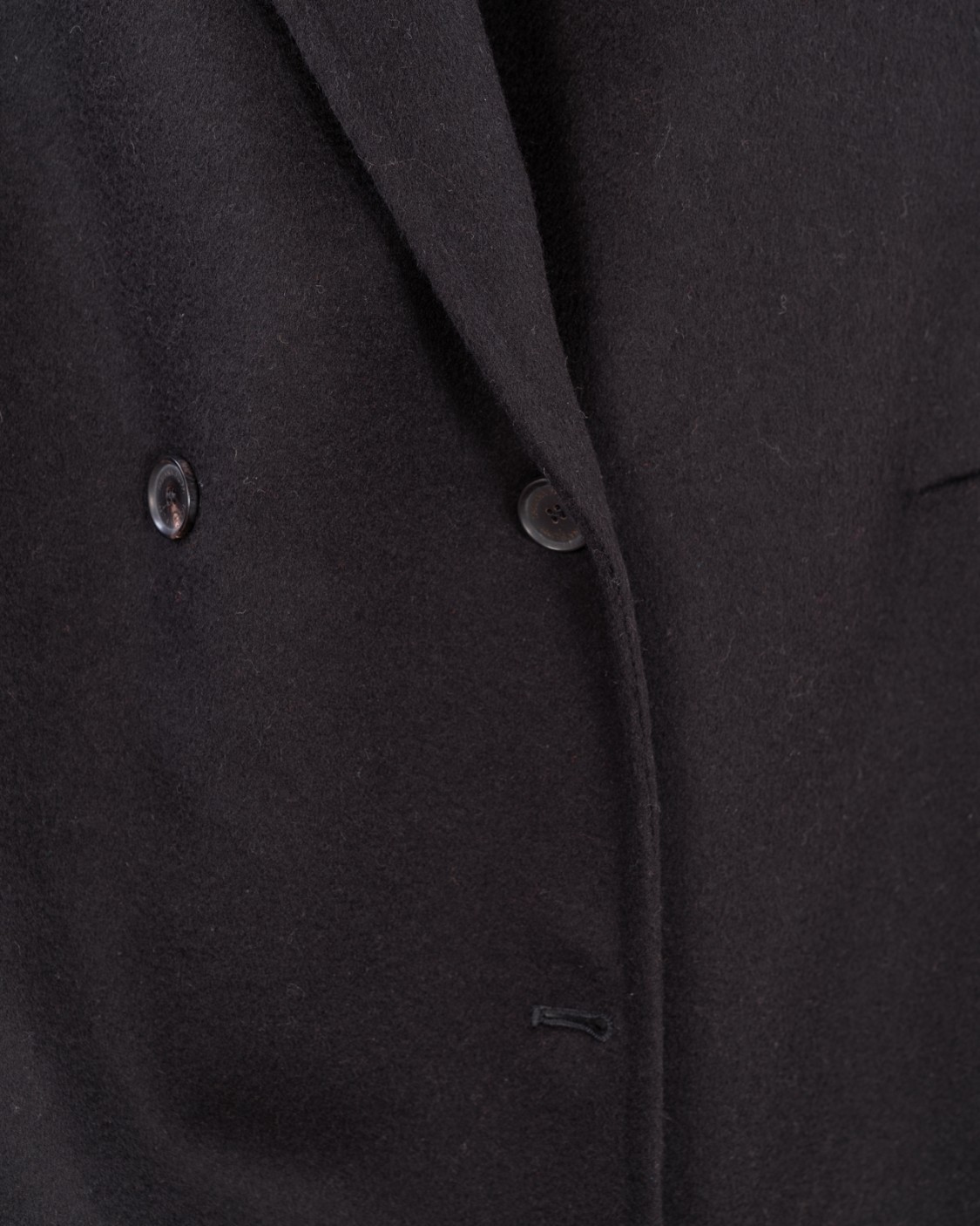 shop FABIANA FILIPPI Saldi Cappotto: Fabiana Filippi cappotto in lana e cashmere.
Vestibilità regular.
Spacchi laterali.
Revers.
Maniche lunghe con spacchi.
Chiusura con bottoni.
Composizione: 90% Lana Vergine 10% Cashmere.
Fabbricato in Italia.. CTD213F182H682-825 number 4546475